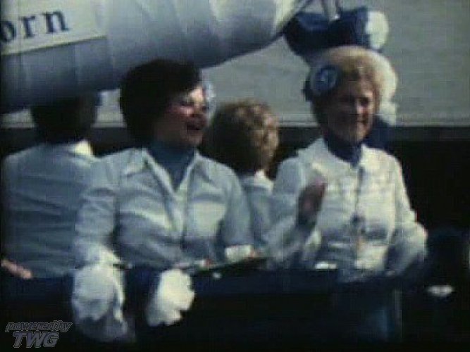 1977_7