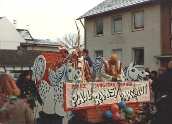 Zug_83_4