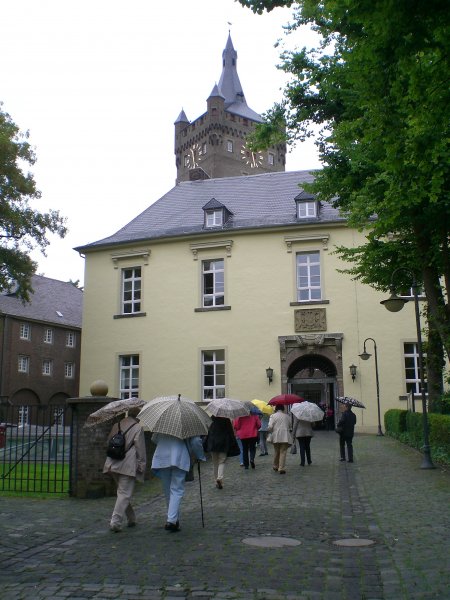3 Aufgang zur Schwanenburg