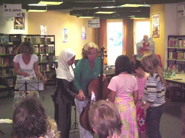kinder2